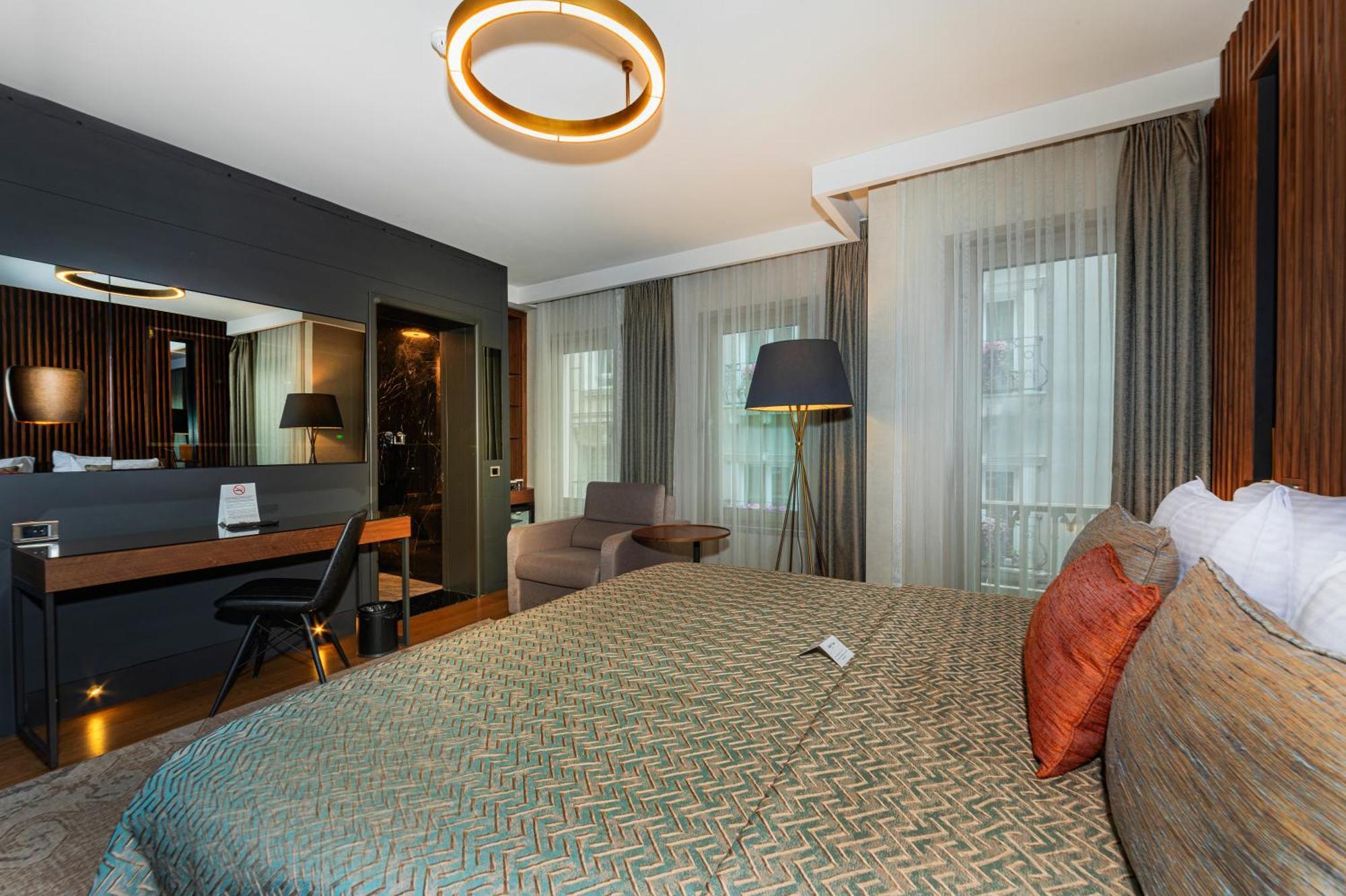 Levni Otel 3*